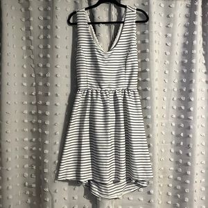 NWT Lauren Conrad white and navy striped Dress with a cross cross back. Size XL